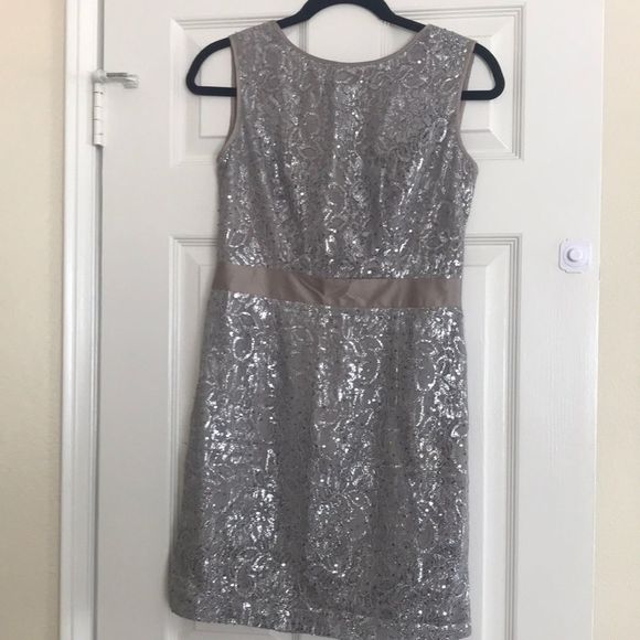 Stunning cocktail dress - Picture 2 of 12